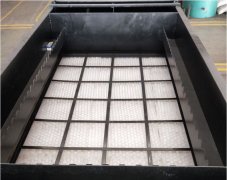 為什么蜂窩斜管沉淀池很少選用長方形呢？